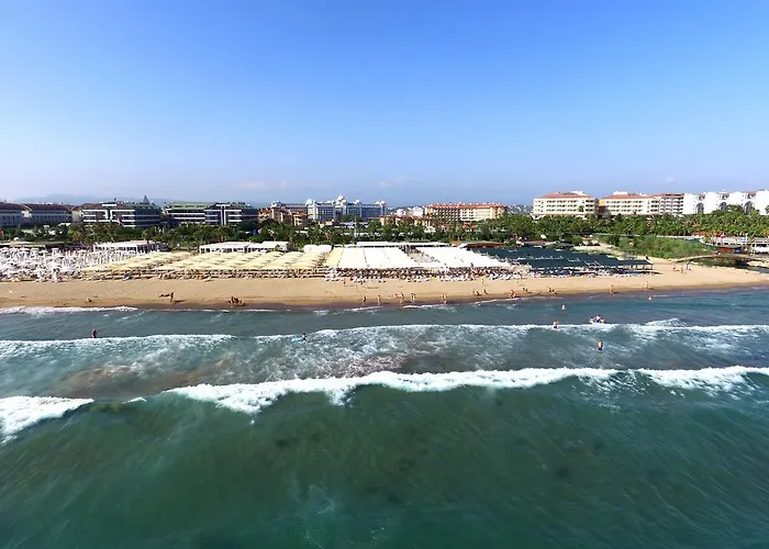 Курортний комплекс Royal Paradise