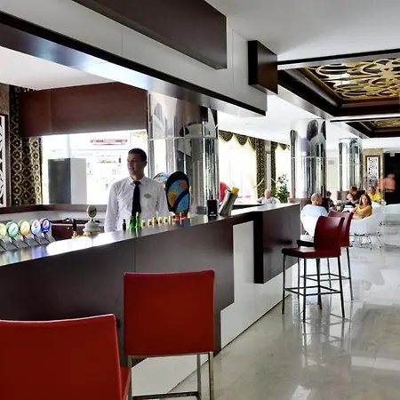 Royal Paradise 리조트