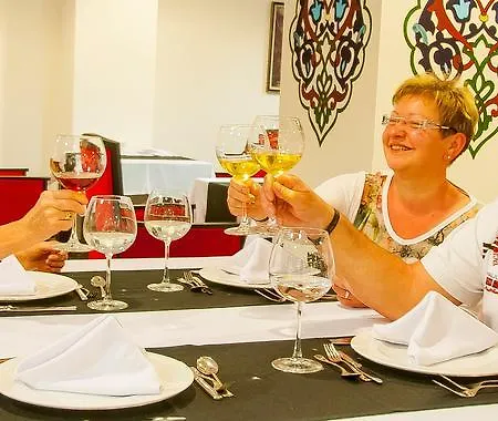 리조트 Royal Paradise