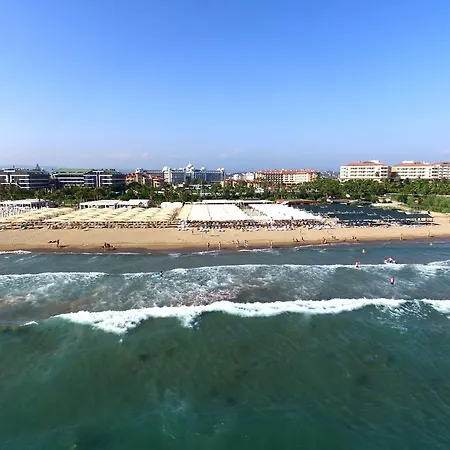 리조트 Royal Paradise