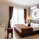 Royal Paradise Resort 4*