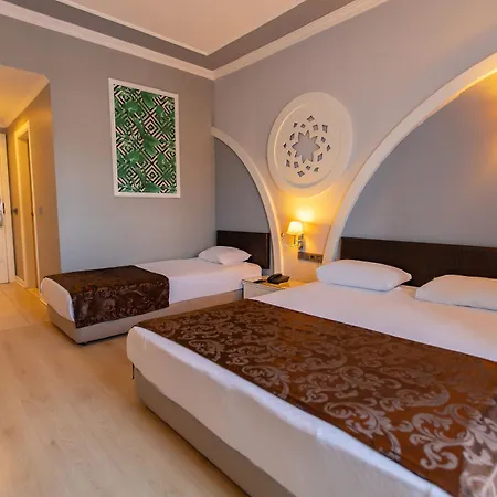 Royal Paradise Θέρετρο 4*