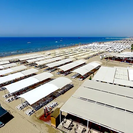 Resort Royal Paradise Side