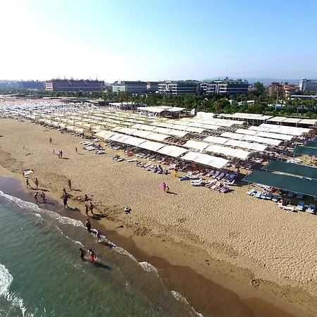 Resort Royal Paradise