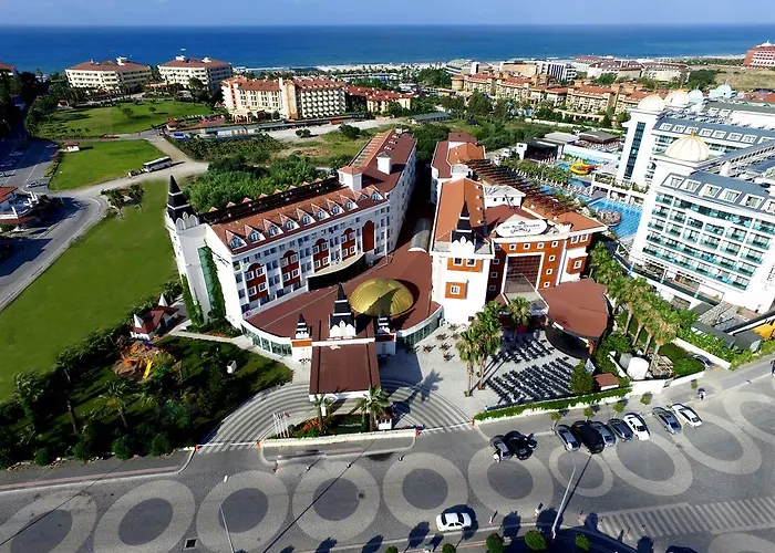 Ośrodek wypoczynkowy Royal Paradise 4*