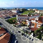 Royal Paradise