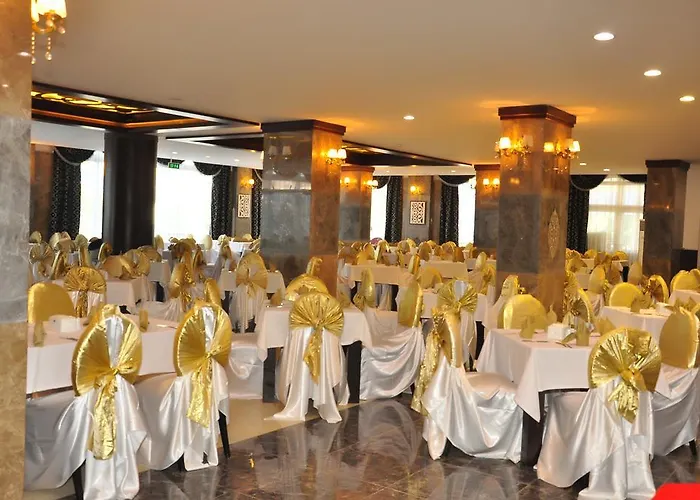 Complex Royal Paradise Side