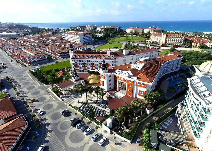 Complex Royal Paradise