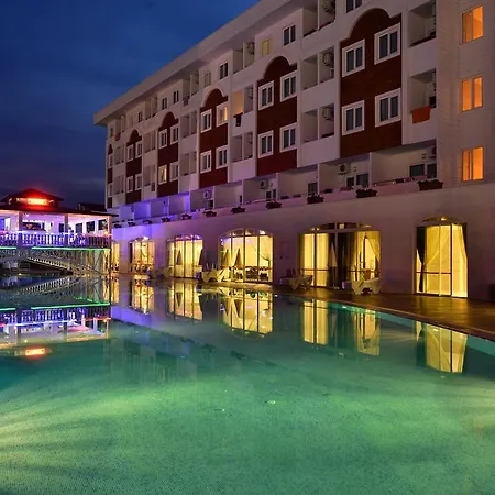 Feriested Royal Paradise 4*